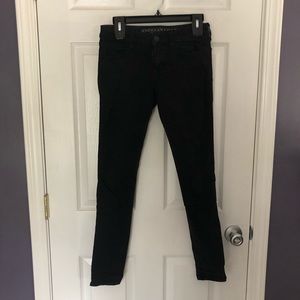 Stretchy black American eagle jeggings size 4